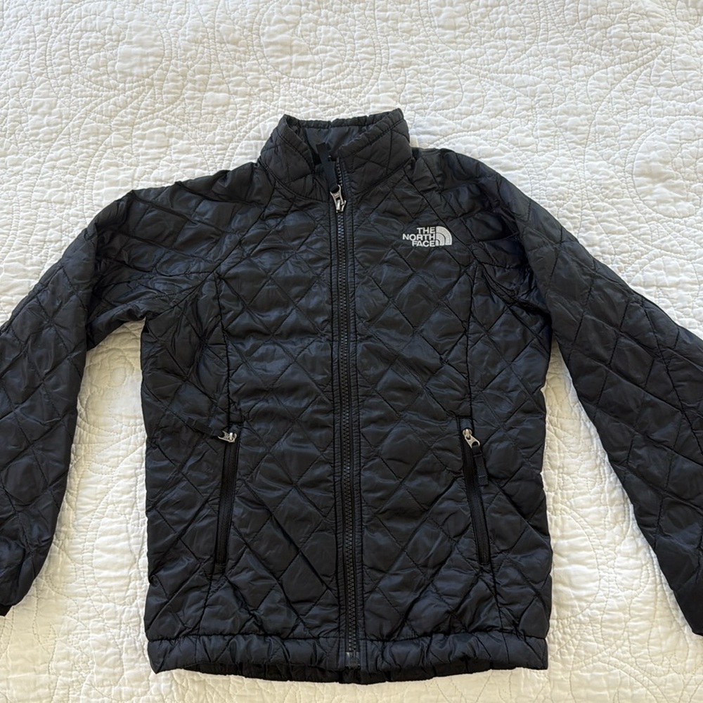 North Face Thermoball Jacket size XS (6) - Black